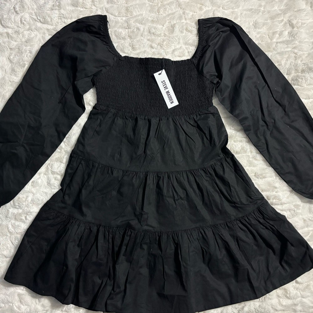 Steve Madden Black Tiered Long Sleeve Dress